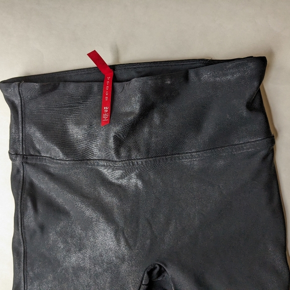 Spanx Mid Rise Black Leggings size XS - Picture 5 of 15